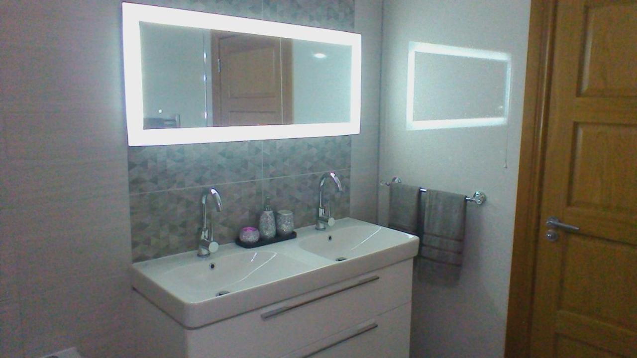 Boutique Country House Aldergrove Crumlin  Zimmer foto